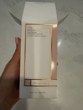 BEAUTYBIO The Radiance Body Nourishing Body Oil - Pink/White